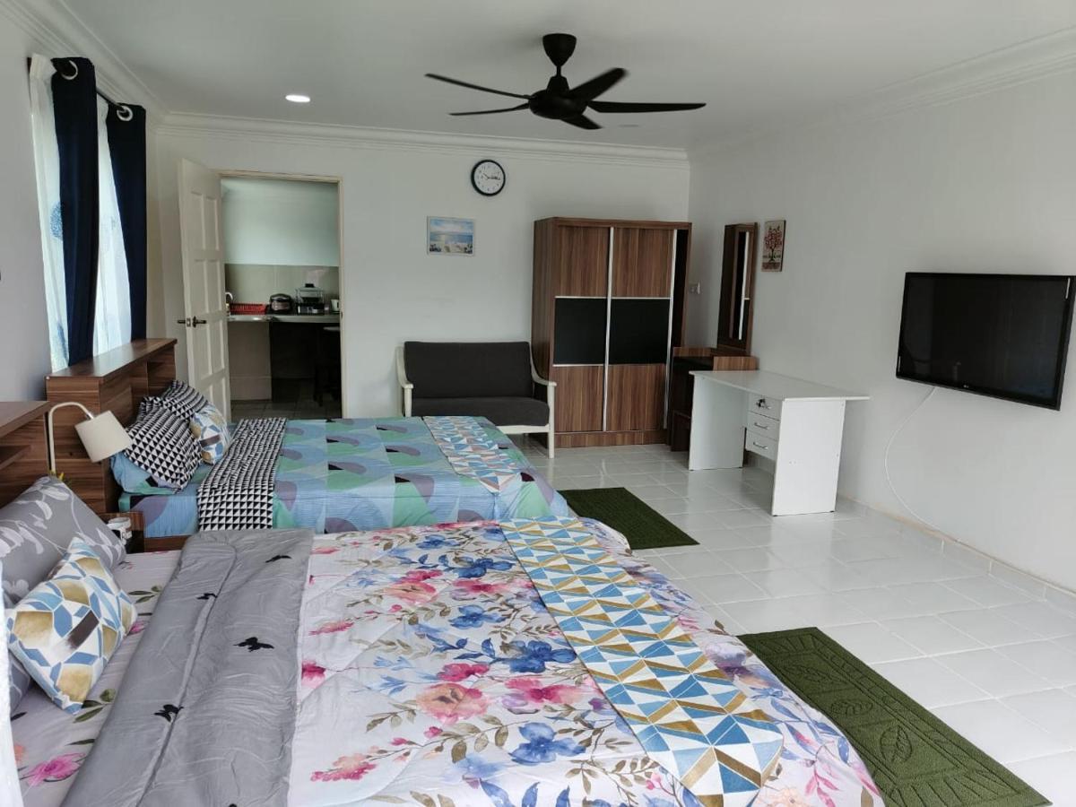 Sunrise Bedrooms And Transit Ранау Екстер'єр фото